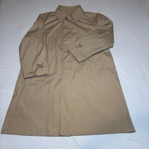 Vintage London Fog Maincoats Trench Coat Tan Mens Sz 42 Short Rain Coat USA Made